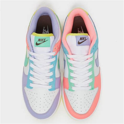 dunk low shoes for women